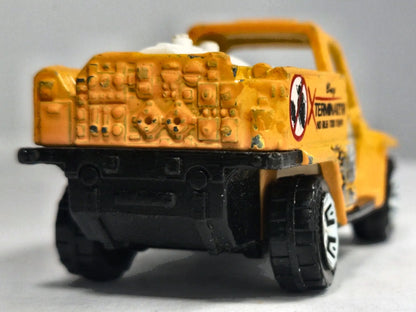 FOAM FIRE TRUCK, BUG TERMINATOR, Matchbox 2001 Die cast Żółty 1:64 Resoraki – zdjęcie 6
