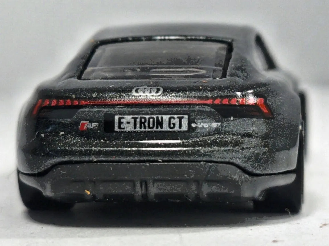 Audi RS E-Tron GT Hot Wheels 2021 HW Green Speed 1:64 Luzak Czarny – zdjęcie 6