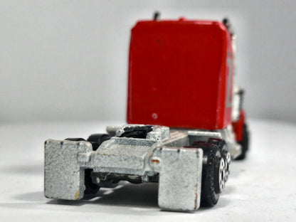 Kenworth W900 Yatming Czerwony 1:87 – zdjęcie 6