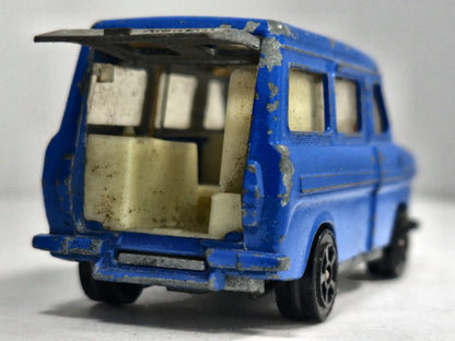 FORD TRANSIT CARAVAN Corgi 1969 Nieb. 1:64 Made in Gt Britain Martin Walter – zdjęcie 6