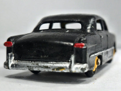 FORD SEDAN Dinky Toys '50 Czarny 1:43 Made in England – zdjęcie 6