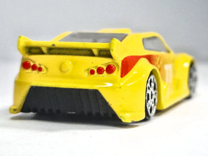 FUTURYSTYCZNY SAMOCHÓD WYŚCIGOWY Delta-Sport Made in Germany Żółty 77, 1:64 – zdjęcie 6
