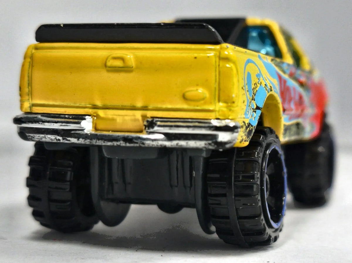1997 FORD F-150 Hot Wheels Żółty 1:64 – zdjęcie 6