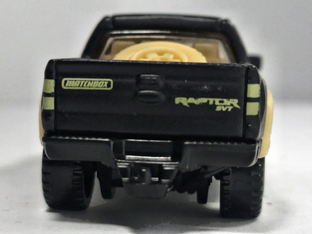 Ford F-150 SVT Raptor Matchbox 2010 2010 New Models 1:64 Pickup Luzak – zdjęcie 6