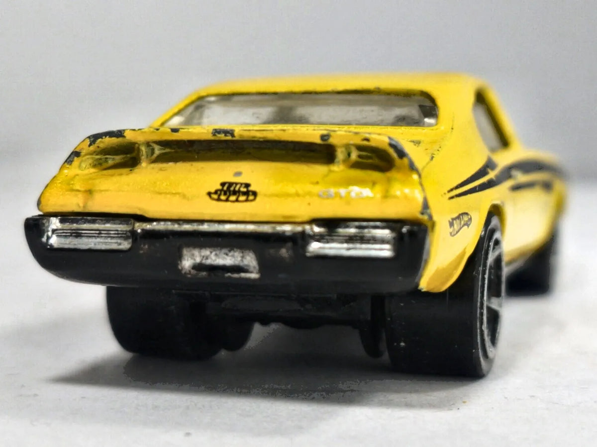 Pontiac GTO Hot Wheels 1:64 Luzak Żółty Muscle Car – zdjęcie 6