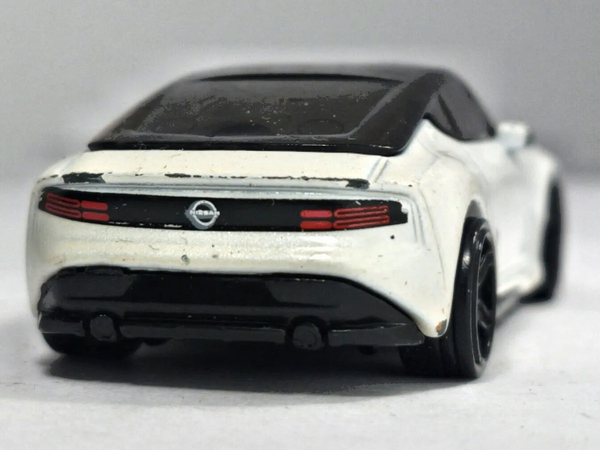 Nissan Z Proto Hot Wheels 2021 Biały 1:64 – zdjęcie 6