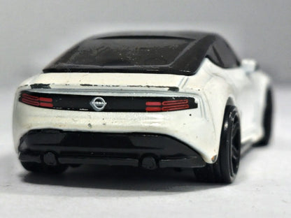Nissan Z Proto Hot Wheels 2021 Biały 1:64 – zdjęcie 6