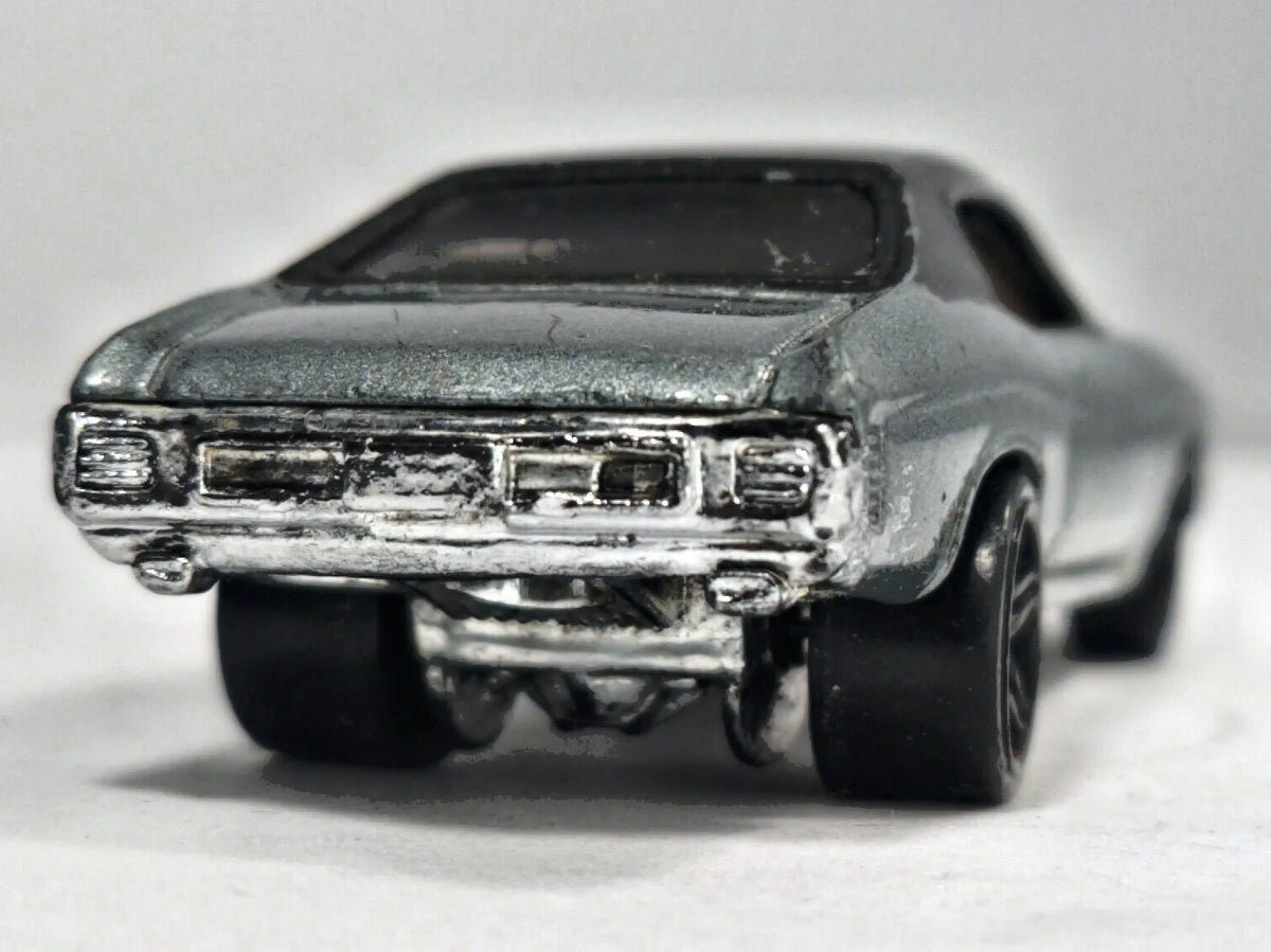 1970 Chevelle SS Hot Wheels 1998 1:64 Luzak Szary Muscle Car – zdjęcie 6