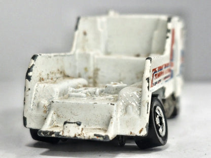 RIG WRECKER STEVE'S 24 HOUR TOWING Mainline Hot Wheels 1981 Biały 1:100 – zdjęcie 6