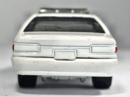 Chevrolet Caprice MC Toy 1:64 NYPD Luzak Biały Policja – zdjęcie 6