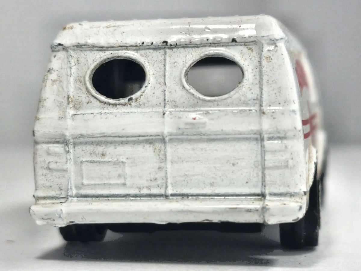 CHEVROLET CUSTOM VAN Corgi '80 Biały 1:70 Paramedic Ambulans – zdjęcie 6