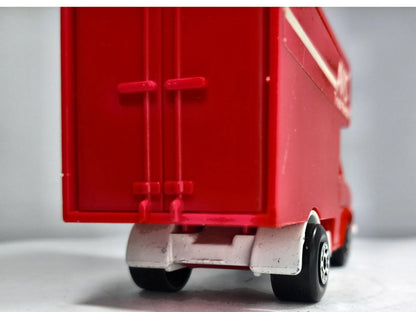 Ford 27 Series Matchbox 1977 Czerwony 1:43 Made in England AVIS – zdjęcie 6