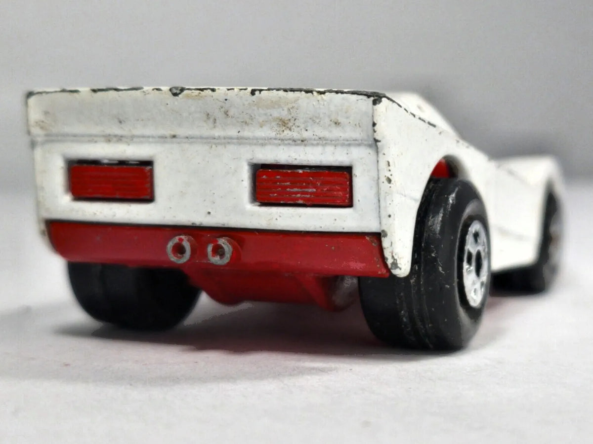 FANDANGO Matchbox Made in England 1975 Biały 1:64 – zdjęcie 6