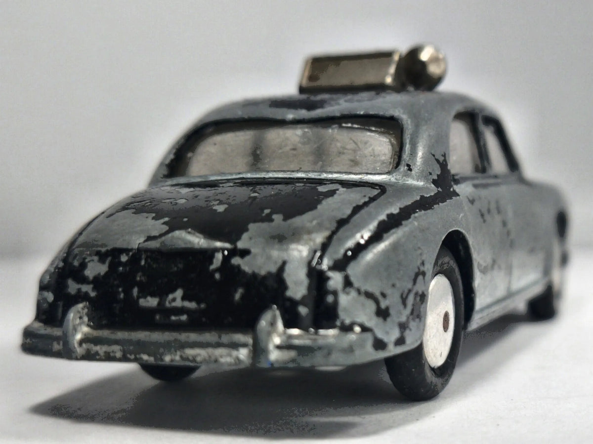 Riley Pathfinder Corgi 1958-1963 Srebrny 1:43 Made in United Kingdom – zdjęcie 6