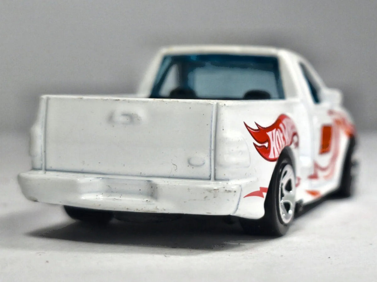 FORD F-150 SVT LIGHTNING 99, Hot Wheels 2020, Die cast, Biały 1:64 Resoraki – zdjęcie 6