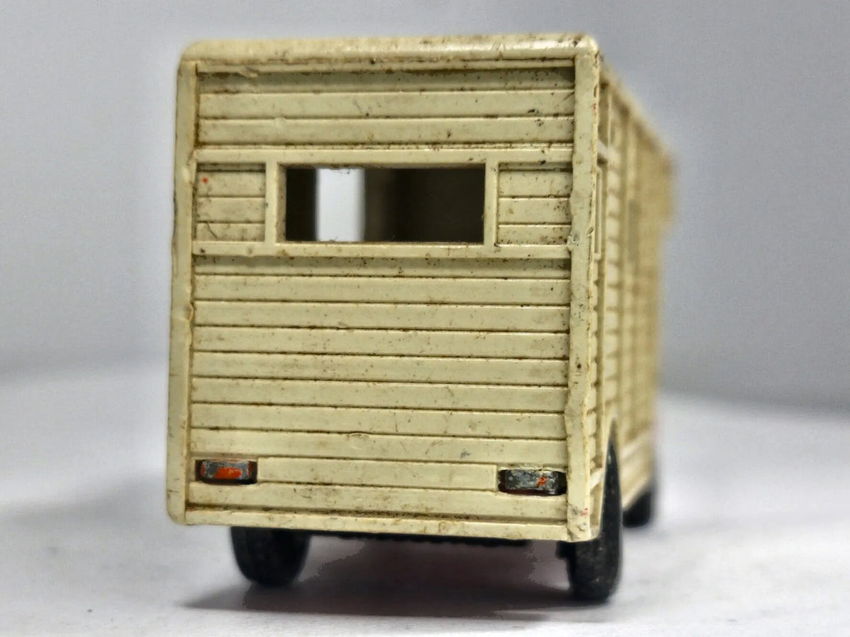 Leyland Ergomatic Horse Box Matchbox Superfast 1:64 Made in England Luzak – zdjęcie 6