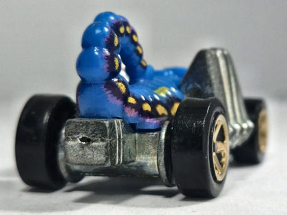 Eevil Weevil, Hot Wheels 2010, Die cast 2062, Niebieski, 1:64, Resoraki – zdjęcie 6