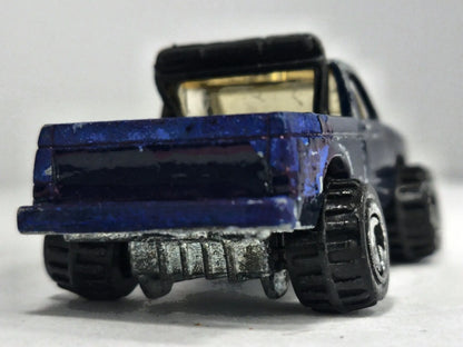 JAPOŃSKI PICKUP 4X4 Z LAT 80 Maisto 1982 Granatowy 1:64 2xMetal – zdjęcie 6