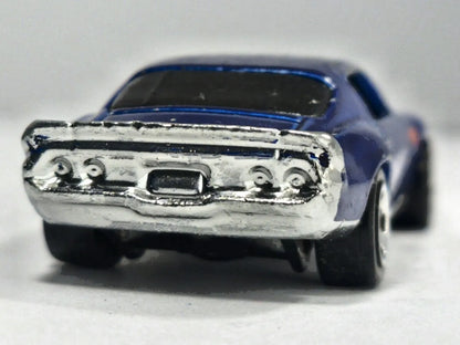 '70 Camaro Hot Wheels 2011 1:64 07 Luzak Niebieski – zdjęcie 6