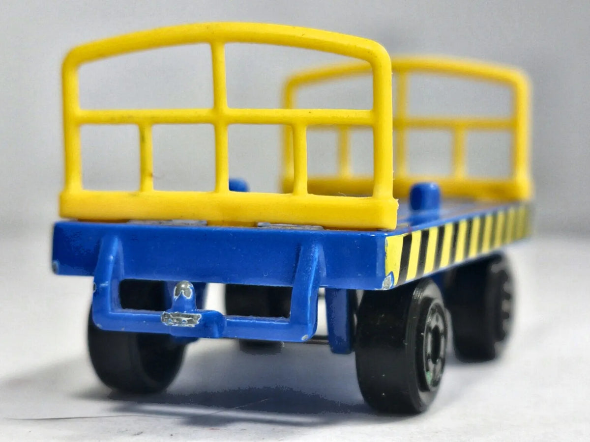 Przyczepa Platformowa Niebieski 1:64 – zdjęcie 6