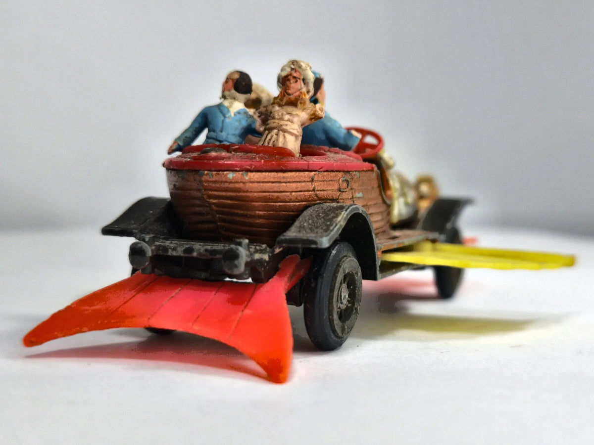 CHITTY CHITTY BANG BANG Husky '60 Brązowy 1:50 Made in Great Britain – zdjęcie 6