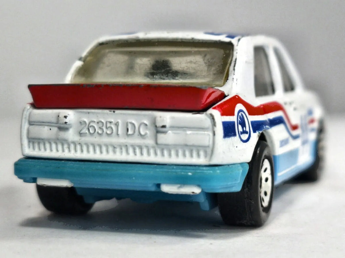 SKODA 130 LR Matchbox 1986 Biały 1:57 – zdjęcie 6