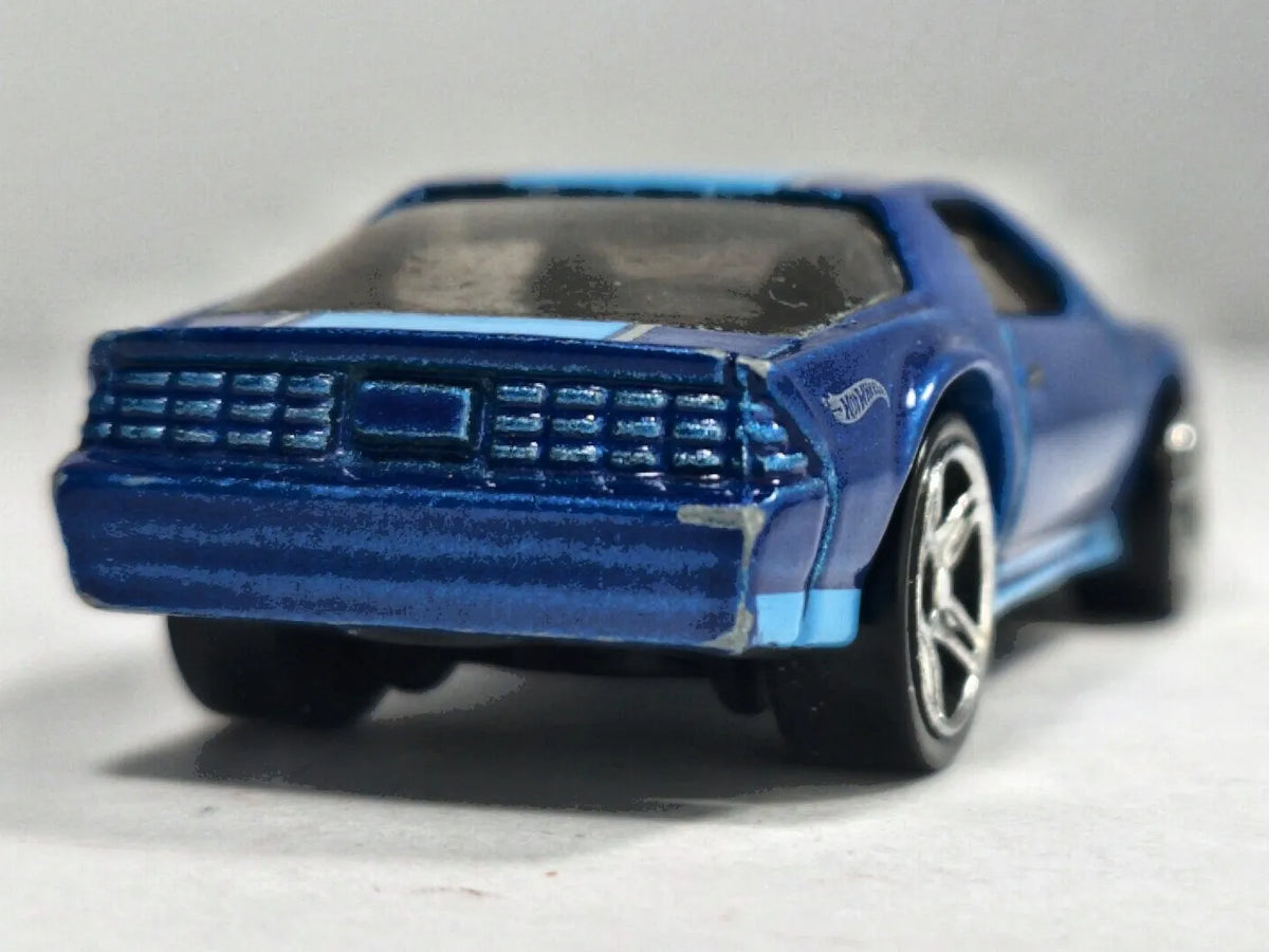 CHEVROLET CAMARO Z28, Hot Wheels 2011, V5310, Niebieski, 1:64, Resoraki – zdjęcie 6
