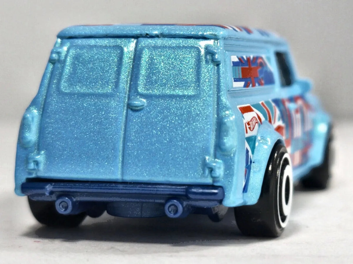 '67 Austin Mini Van Hot Wheels 2014 1:64 Van Niebieski Vintage – zdjęcie 6