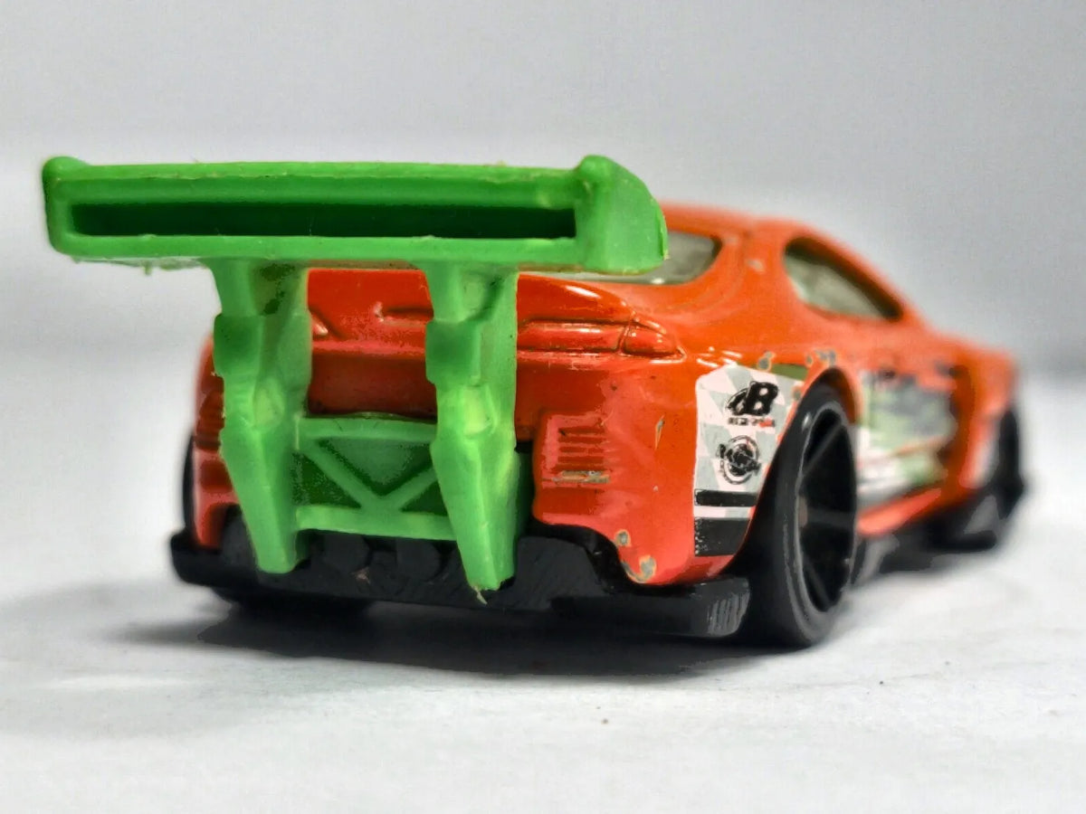 Super Tsunami Hot Wheels 2001 1:64 Luzak Pomarańczowy – zdjęcie 6