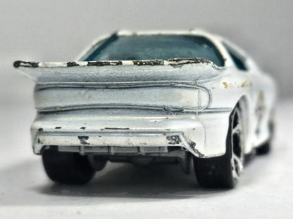 Pontiac Firebird Hot Wheels 1:64 GOLD Luzak Biały – zdjęcie 6