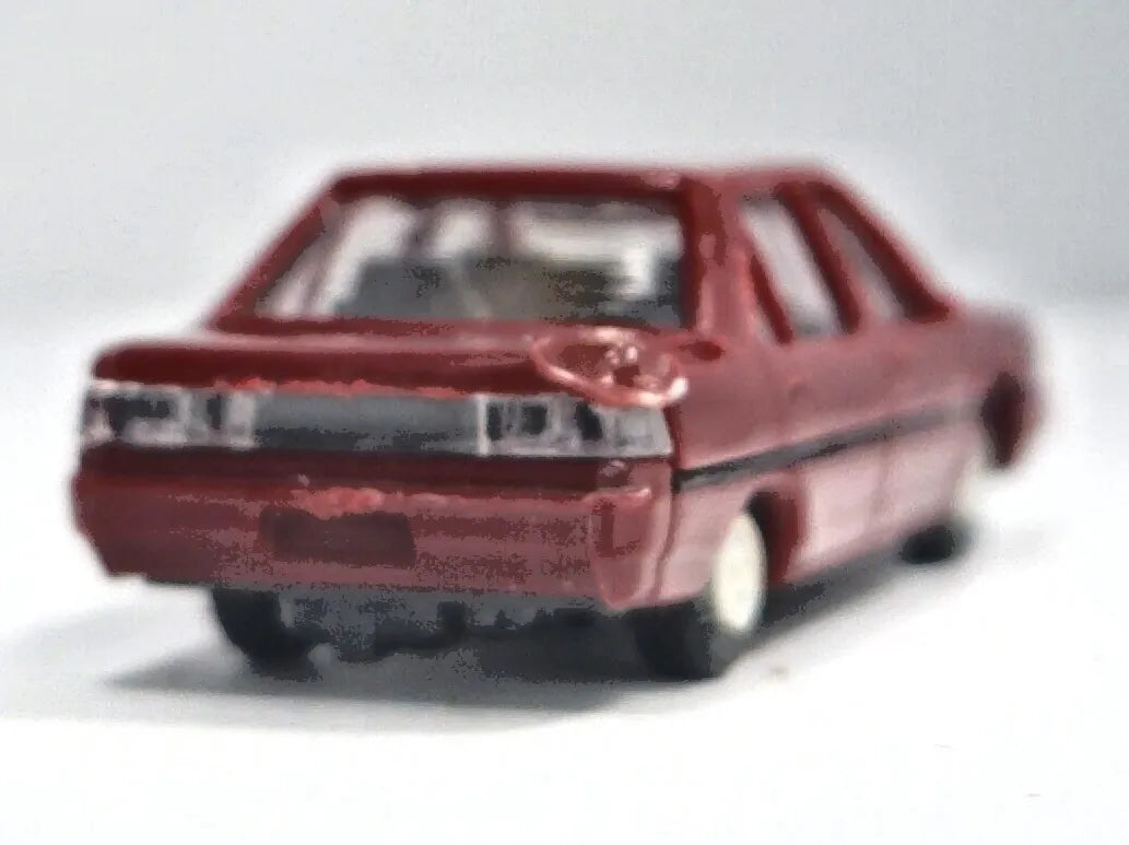 1981 MITSUBISHI GALANT, Směr, Die cast, Bordowy, 1:87, Resoraki – zdjęcie 6