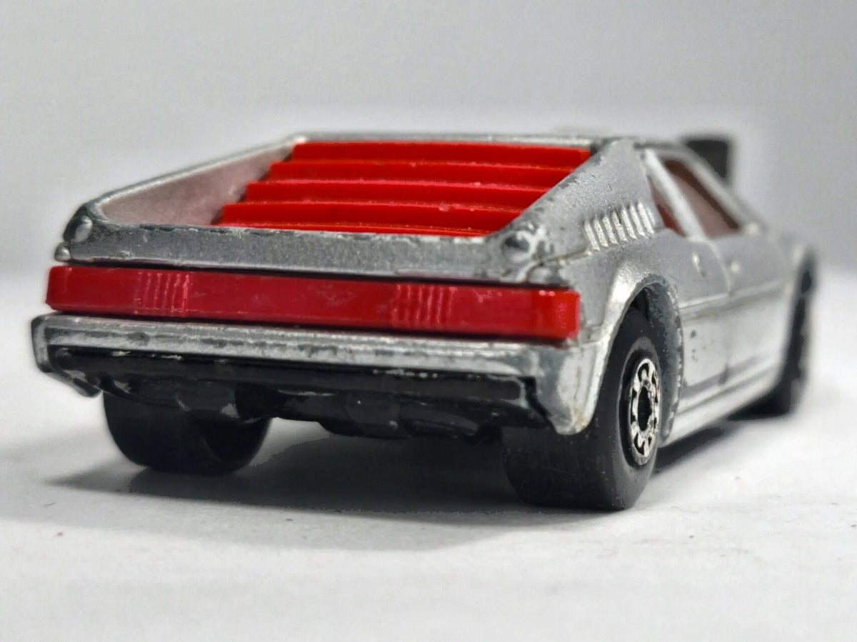 BMW M1 Matchbox 1981 Srebrny 1:58 Made in England – zdjęcie 6