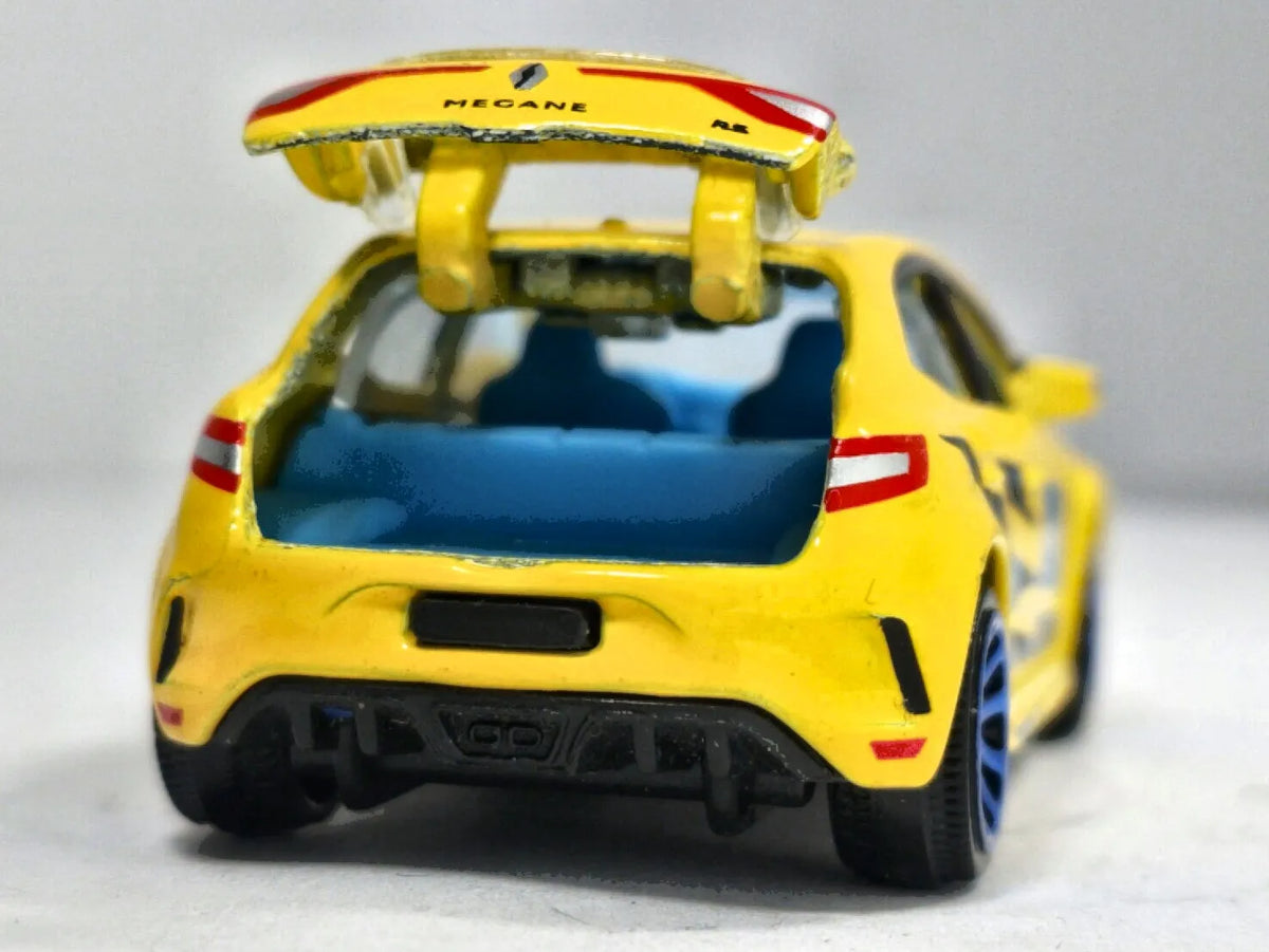 Renault Megane R.S. Majorette 1:64 BILSTEIN Luzak Żółty – zdjęcie 6