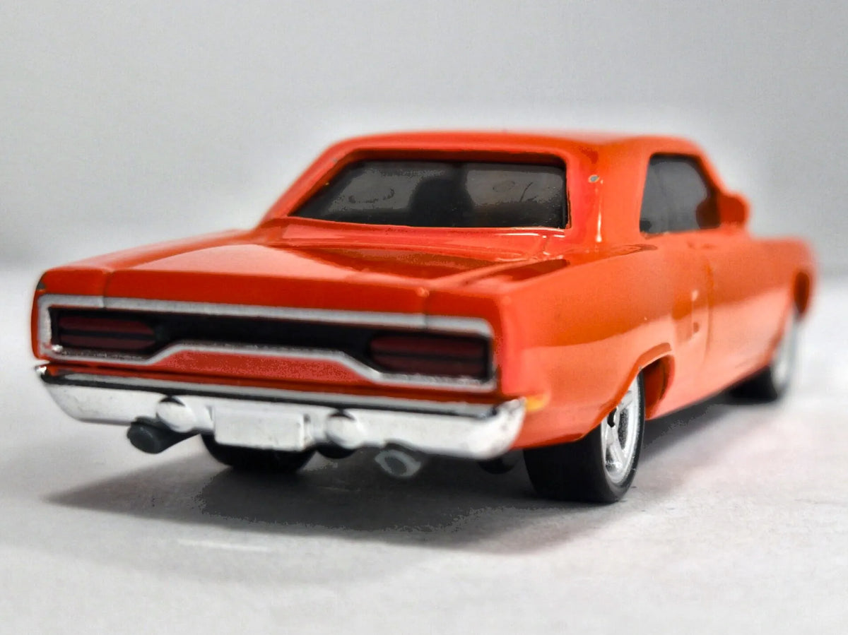 '70 PLYMOUTH ROADRUNNER CUSTOM Fast & Furious Hot Wheels 2016 1:52 Premium – zdjęcie 6