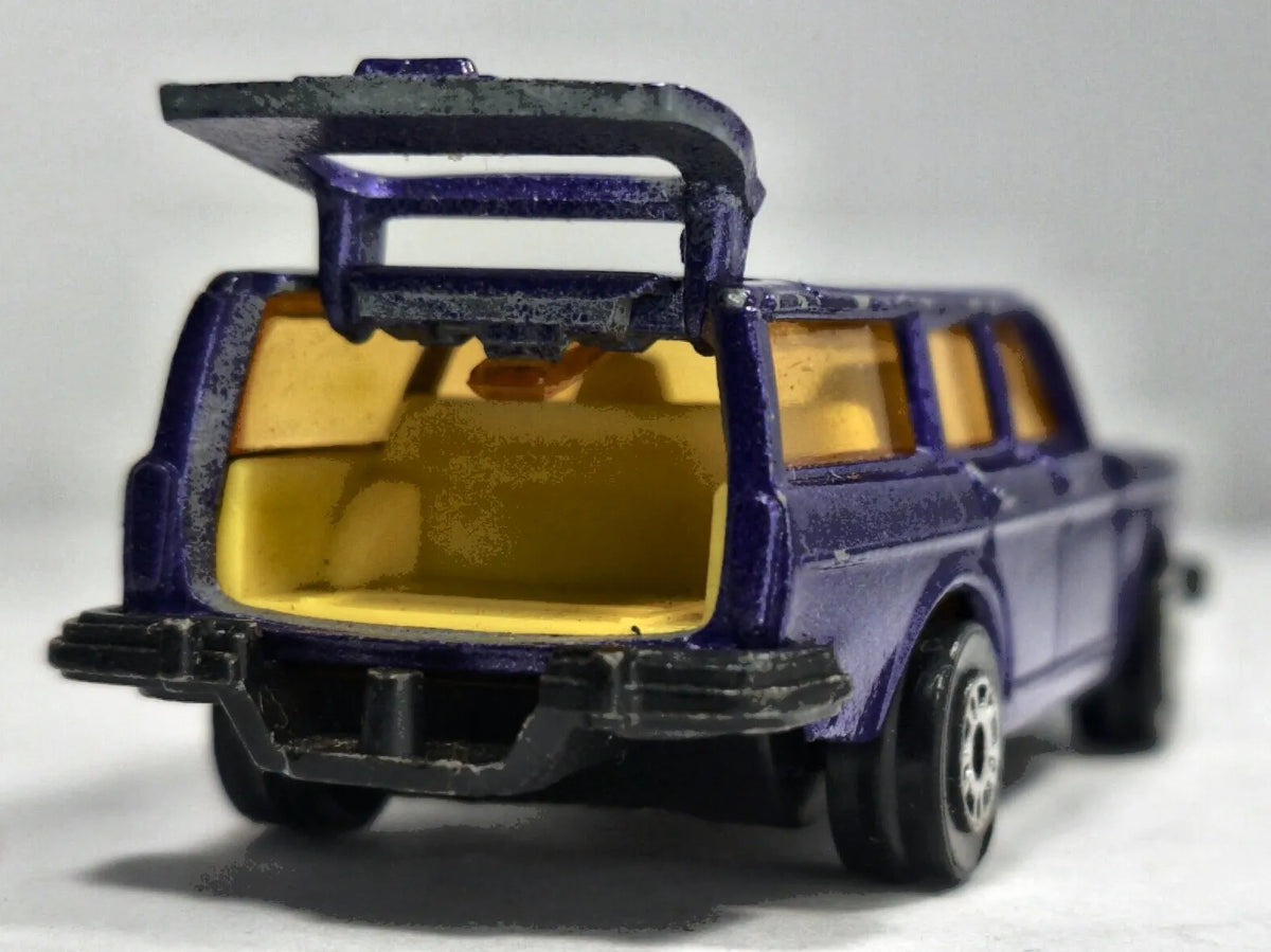Volvo 245 DL Corgi Juniors Juniors '8- Fioletowy 1:56 Made in Gt Britain – zdjęcie 6