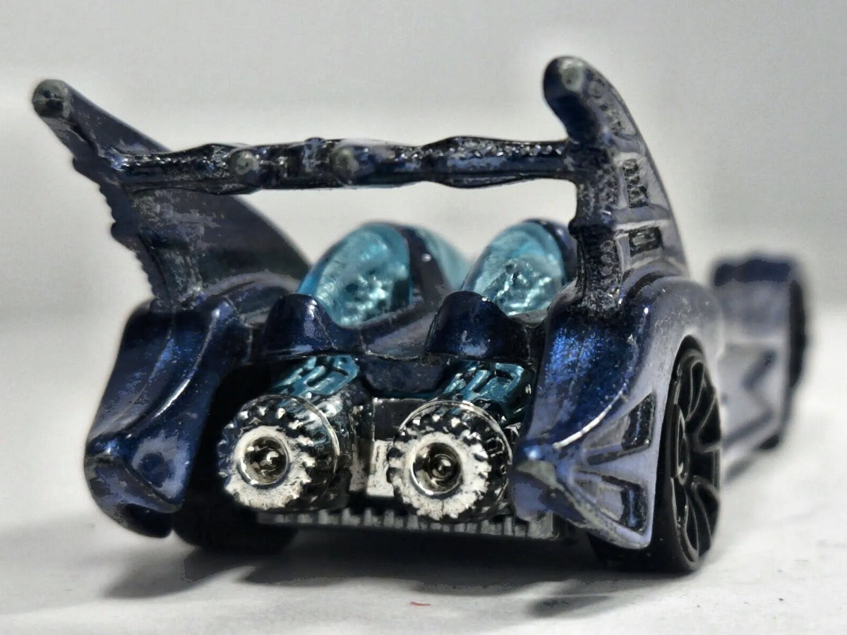 Batman Forever Batmobile Hot Wheels 1:64 Luzak Granatowy – zdjęcie 6