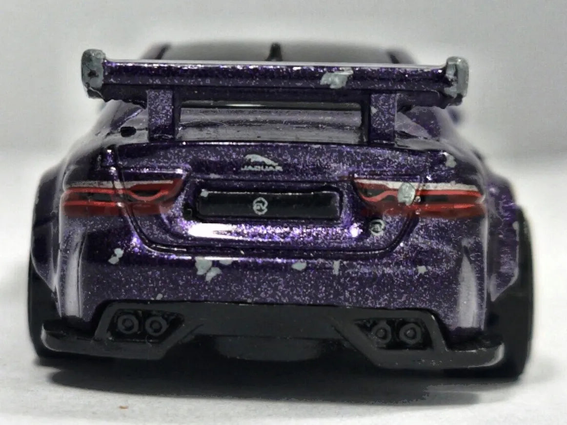 Jaguar Xe Sv Project 8 Hot Wheels 2018 Factory Fresh 1:64 Luzak Fioletowy – zdjęcie 6