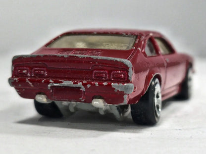 Chevrolet Custom V-8 Vega Hot Wheels 2007 1:64 Luzak Bordowy – zdjęcie 6