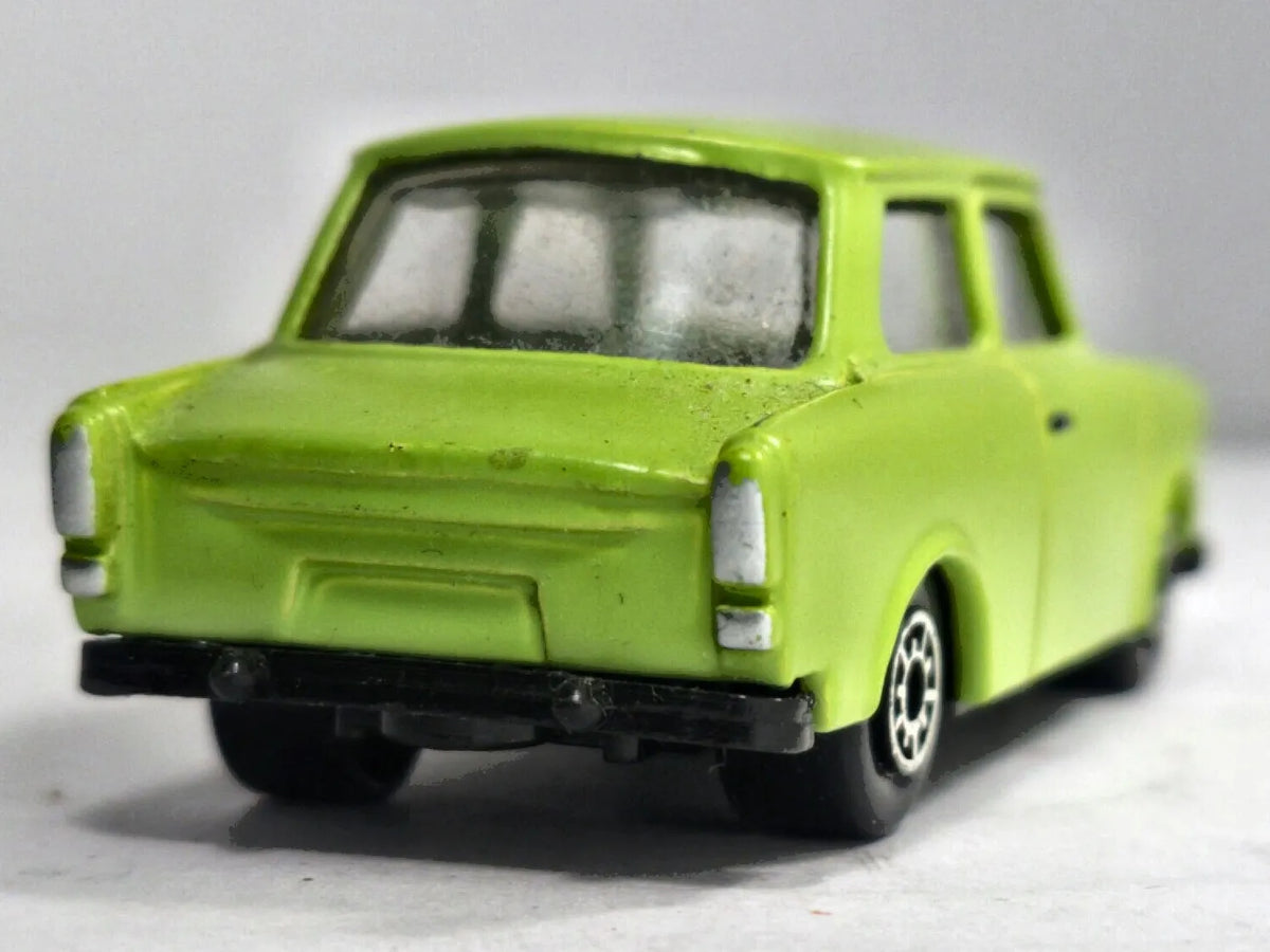 TRABANT Maisto Limonkowy 1:47 – zdjęcie 6