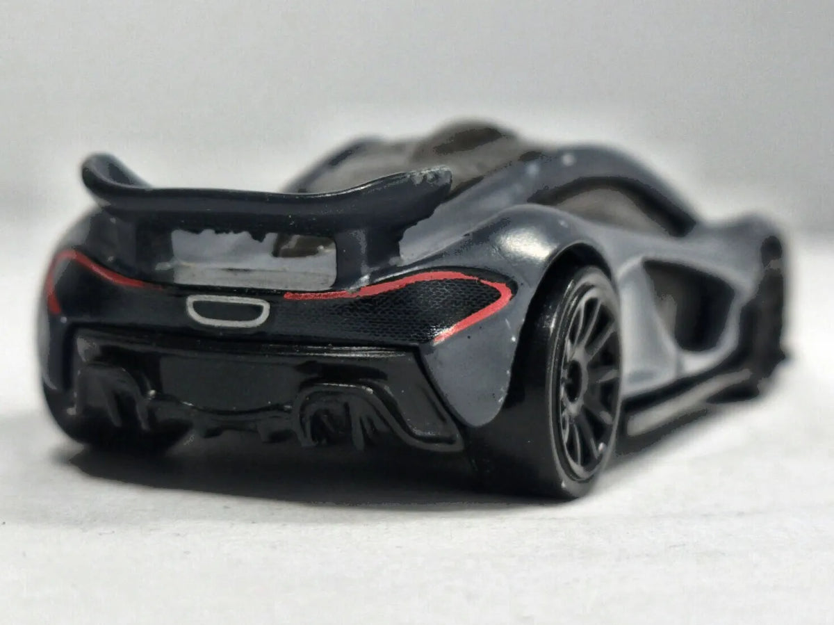 McLaren P1 Hot Wheels 2014 1:64 Luzak Czarny – zdjęcie 6