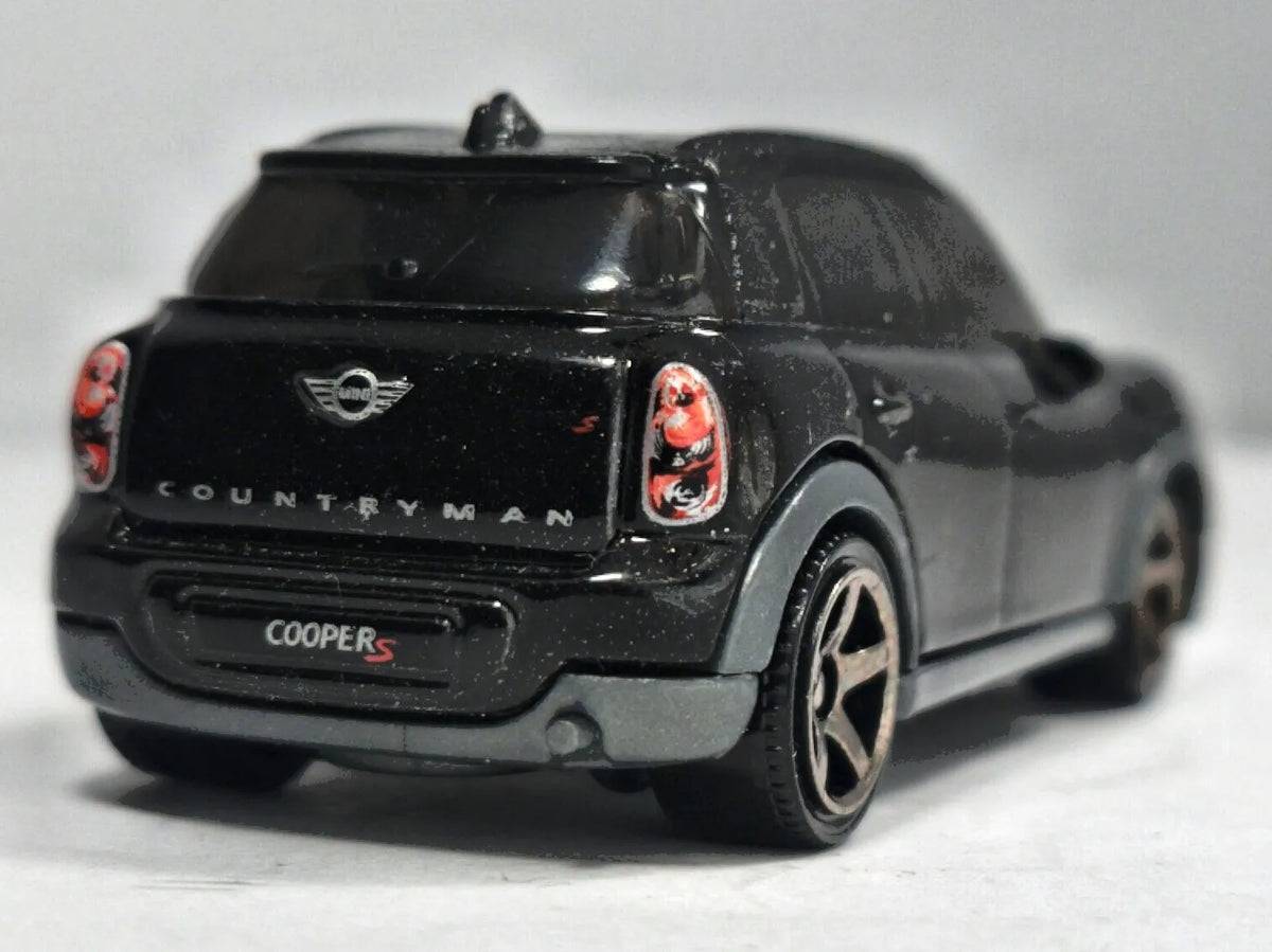 2011 Mini Cooper Countryman Matchbox 2018 Czarny 1:58 – zdjęcie 6