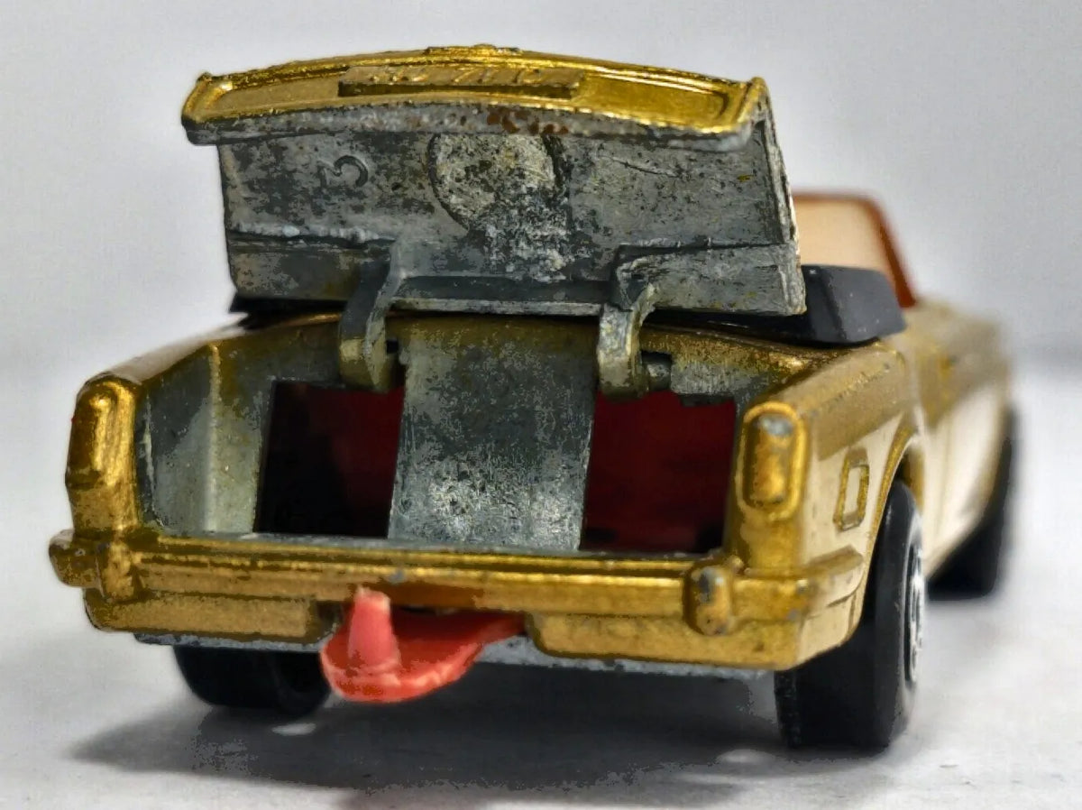 ROLLS ROYCE SILVER SHADOW COUPE Matchbox 1969 Złoty 1:67 Made in England – zdjęcie 6