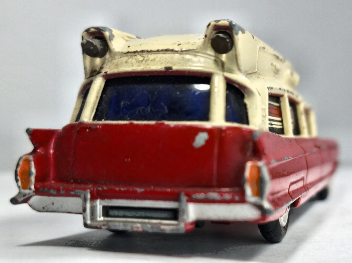 Superior Ambulance Corgi '70 Czerwony 1:43 Made in England – zdjęcie 6