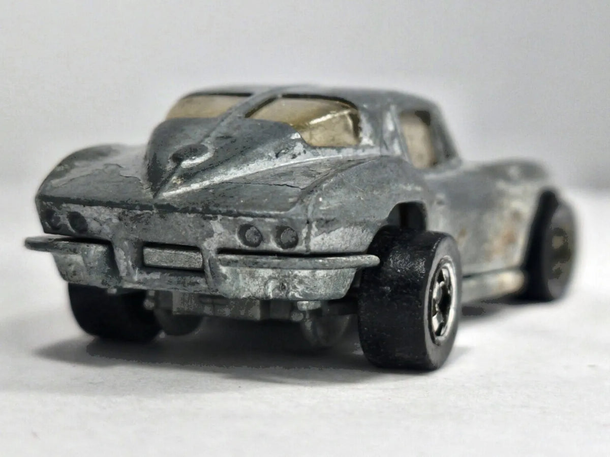 CHEVROLET CORVETTE STING RAY SPLIT WINDOW Hot Wheels 1970 1:64 2xMetal – zdjęcie 6