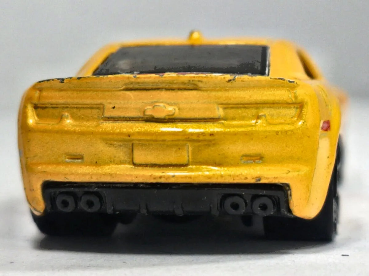 Chevrolet Camaro ZL1 Hot Wheels 2015 1:64 Luzak Żółty Muscle Car – zdjęcie 6