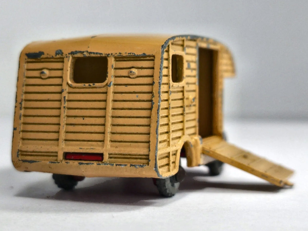 MARSHALL HORSE BOX MK7 Matchbox '50 Czerwony i Kremowy 1:72 Made in England – zdjęcie 6