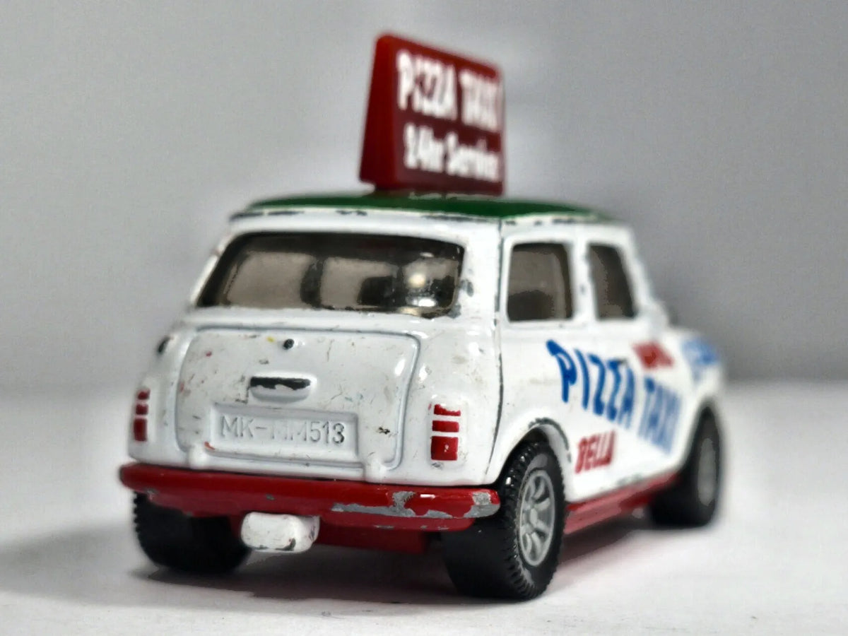 ROVER MINI Pizza Taxi 24hr Service SIKU '80 Biały 1:43 Made in Germany – zdjęcie 6