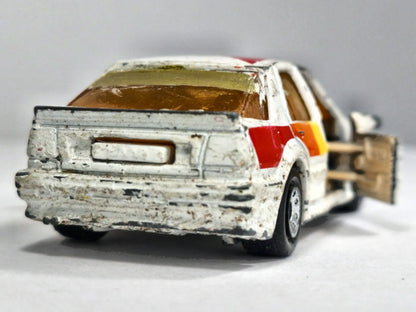 SAAB 9000 TURBO Matchbox 1987 Biały 1:61 – zdjęcie 6