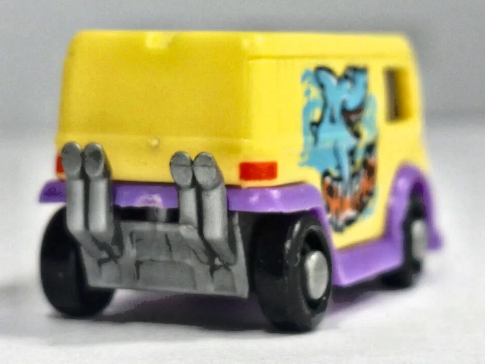 VOLKSWAGEN TYPE 2 T2 SHARKY Ferrero (Kinder) Żółty 1:110 – zdjęcie 6