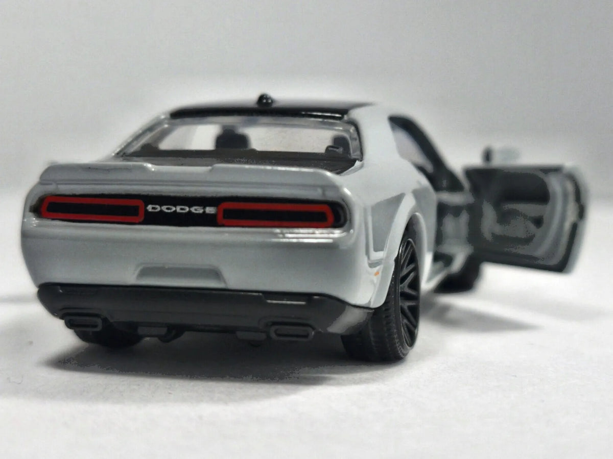 DODGE CHALLENGER SRT HELLCAT, Majorette Premium 2021, REF:238C, Szary, 1:62 – zdjęcie 6